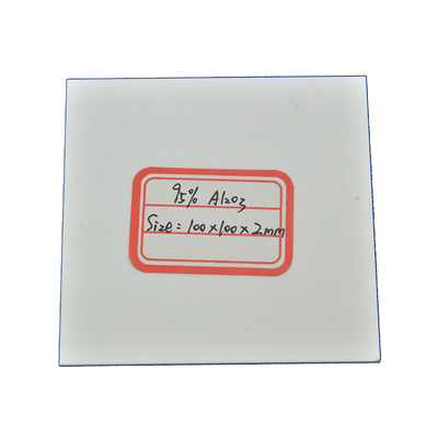Podłoże ceramiczne z tlenku glinu 35 W/MK o rozszerzalności cieplnej 8,9 X 10-6/K, białe