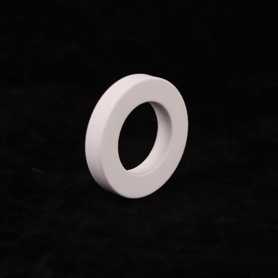 Odporność izolacyjna 1012 ohm-cm Ceramika z tlenku aluminium dla trwałej wytrzymałości na uciskanie