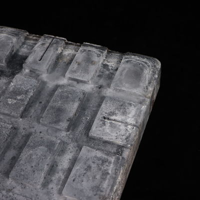 Materiał ogniotrwały zapewnia gładką i płaską powierzchnię w ogniotrwałym meble pieca do produkcji cegły