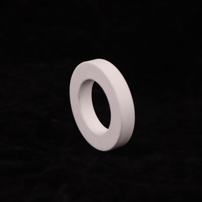 Rezystancja izolacji powyżej 1012 Ohm cm Ceramika glinowa o wytrzymałości na zginanie 200 do 400 MPa, odpowiednia do przemysłowych komponentów elektrycznych