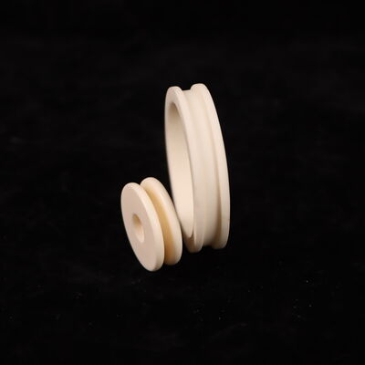 Rozszerzenie termiczne 8,9 X 10-6 K Tlenek aluminium Gęstość ceramiczna 3,75-3,9 g cm3 i stała dielektryczna 9,6 Idealny dla elementów mechanicznych