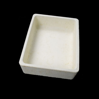 Szamotka kordierytowo-mulitowa zaprojektowana do wysokiej odporności na wilgoć, z możliwością dostosowania do potrzeb, poprawiająca wydajność pieca i produktu