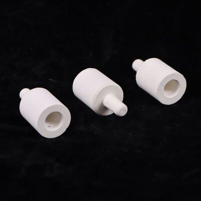 Stała dielektryczna 6 do 7 Zaawansowany materiał ceramiczny Mullite oferujący wysoką odporność na wstrząsy cieplne i wytrzymałość mechaniczną dla przemysłu