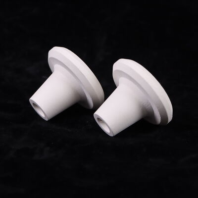 Przewodność cieplna od 3,5 do 4,5 W na metr kelwin, ceramika mullitowa do zastosowań w wysokich temperaturach i doskonała stabilność termiczna