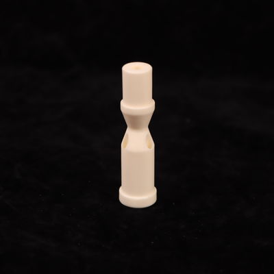 Biały tlenek aluminium Ceramiczna wytrzymałość na rozciąganie 200-400 MPa Twardość 9 Mohs dla przemysłu w trudnych warunkach