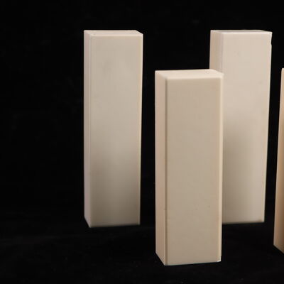 Gęstość 375-39 g na centymetr sześcienny Alumina ceramiczna tlenek aluminium składniki ceramiczne stosowane w urządzeniach medycznych i elektronicznych